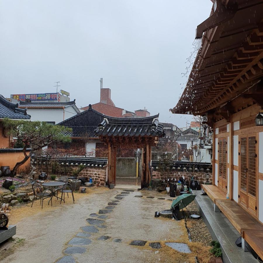 Hanok Hyeyum Jeonju Exterior photo