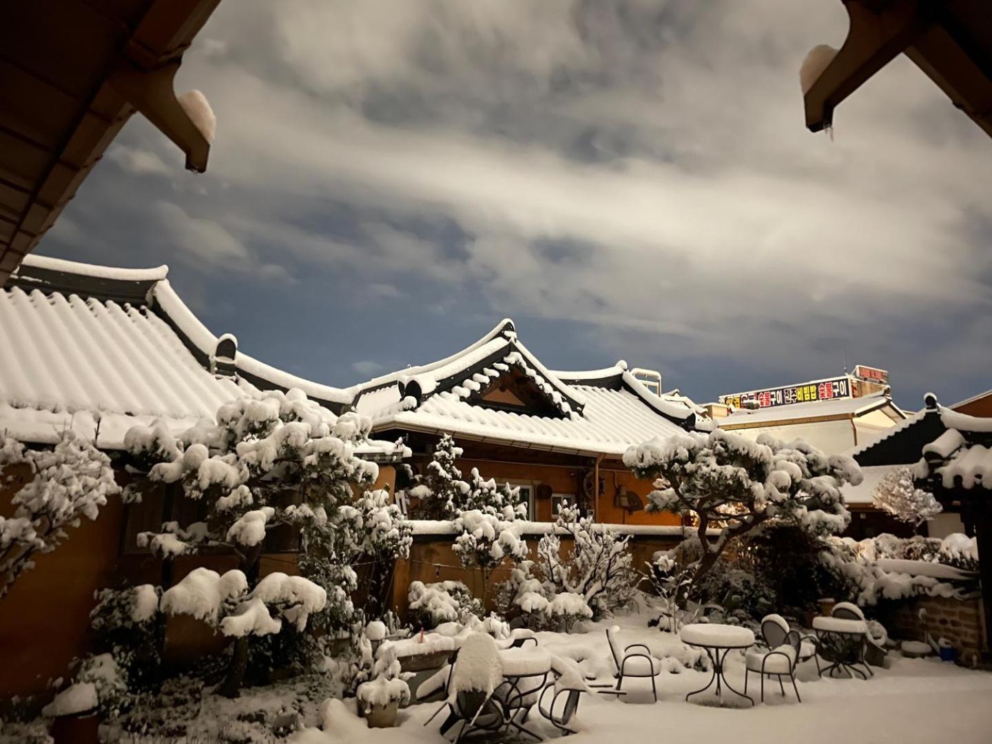 Hanok Hyeyum Jeonju Exterior photo