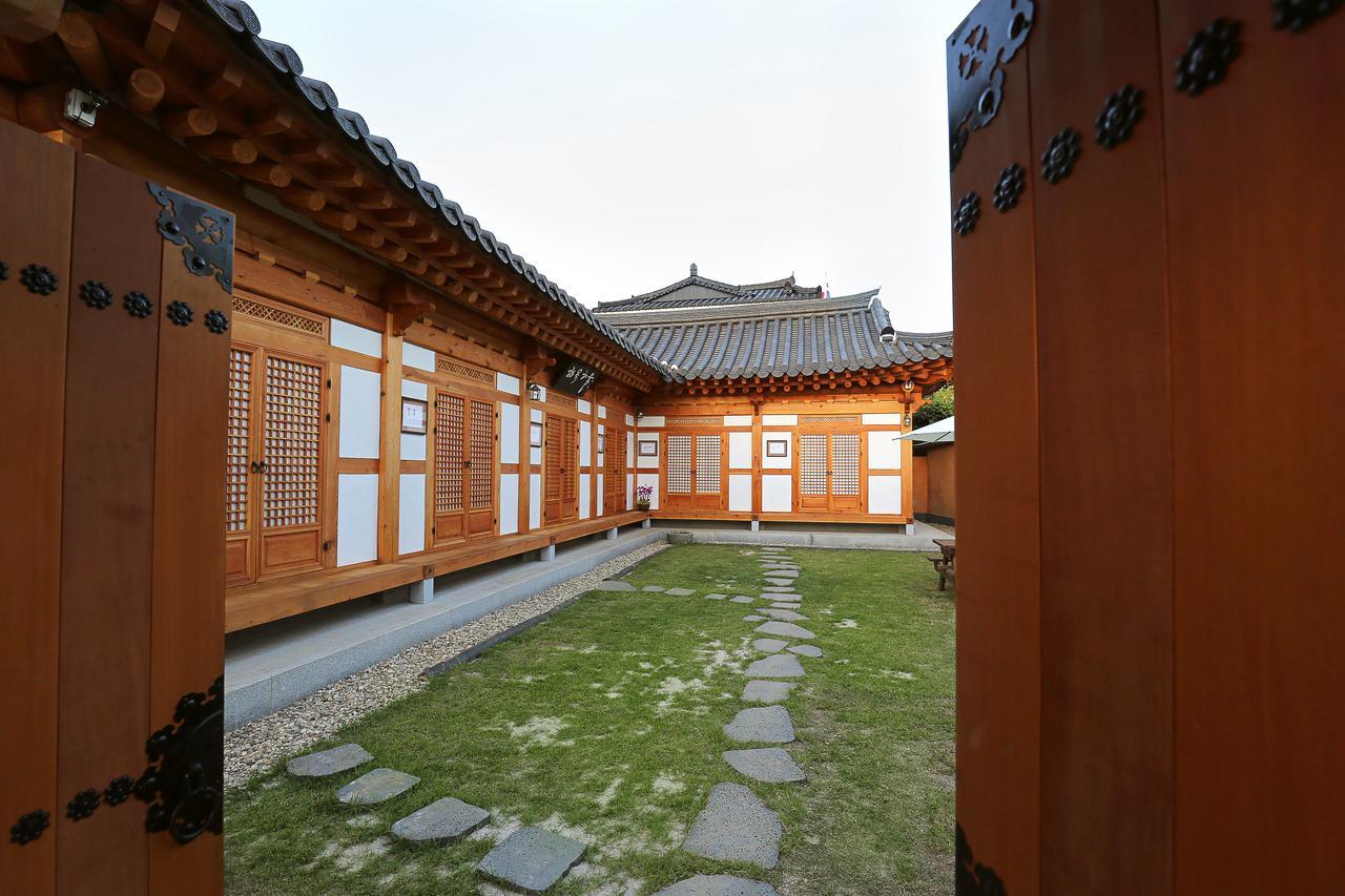 Hanok Hyeyum Jeonju Exterior photo