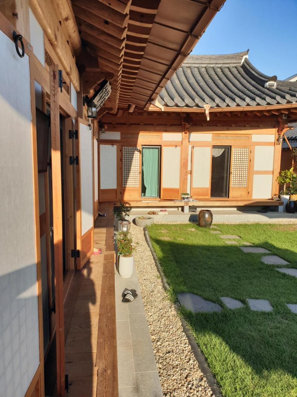 Hanok Hyeyum Jeonju Exterior photo