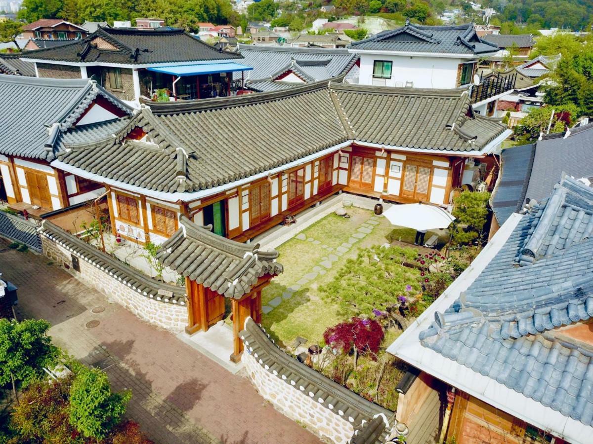 Hanok Hyeyum Jeonju Exterior photo